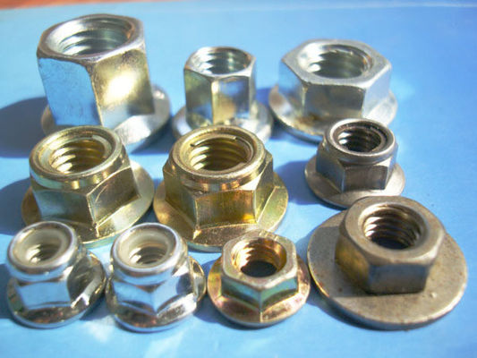 Nozes de flange hexadecimal galvanizadas de aço carbono para a indústria pesada de acordo com a norma DIN