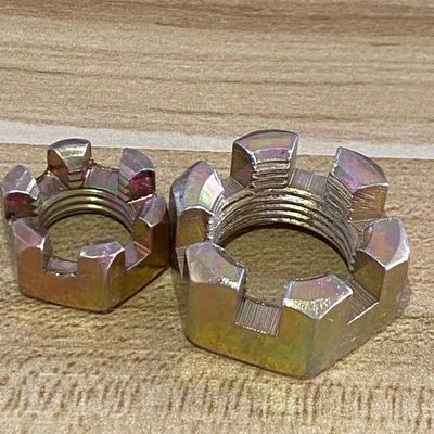 DIN935 Amêndoas com ranhuras Hex Amêndoas de castelo com ranhuras Grau 4.8/8.8/10.9/12.9Ect Padrão DIN