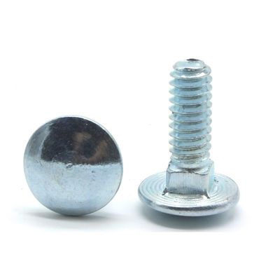 O parafuso DIN603 da Handan Fastener com acabamento revestido com zinco e certificação ISO9001