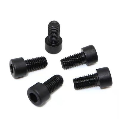 Grau 10.9 DIN912 Parafusos de tomada hexagonais de meio dente com cabeça de copo cilíndrica de resistência
